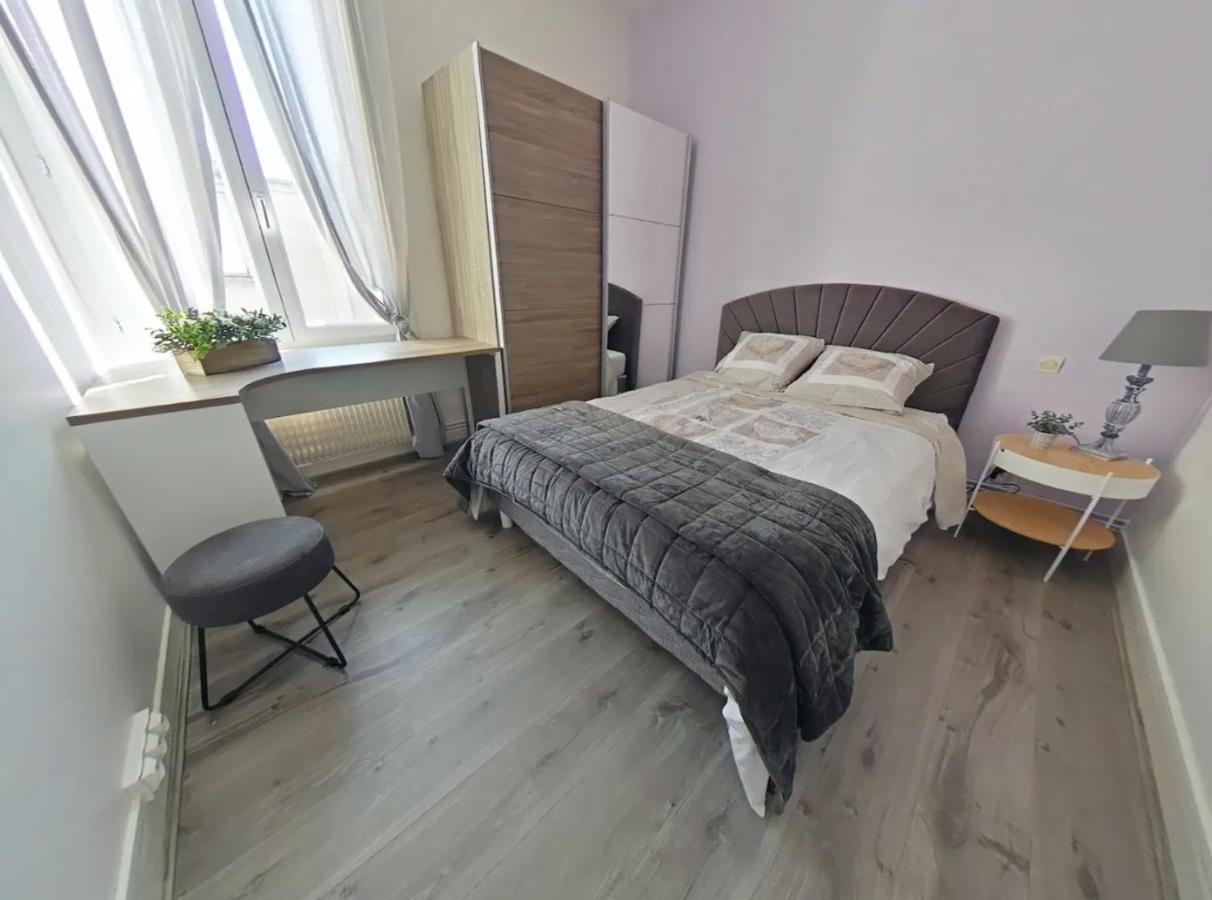 Logement Place D'Erlon Hypercentre Avec Balcon Apartment Реймс Екстериор снимка