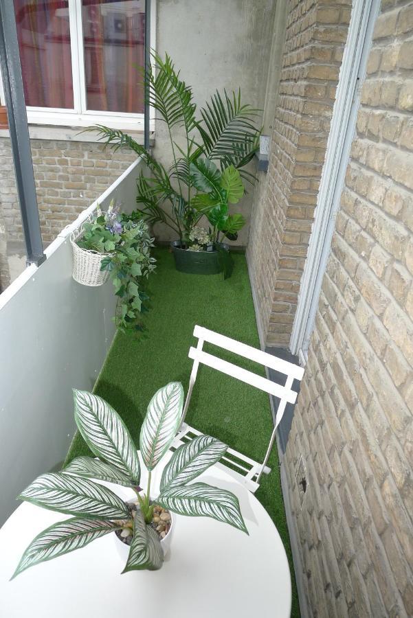 Logement Place D'Erlon Hypercentre Avec Balcon Apartment Реймс Екстериор снимка